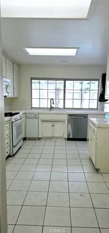 1716 Manor Gate Road, Hacienda Heights, California 91745