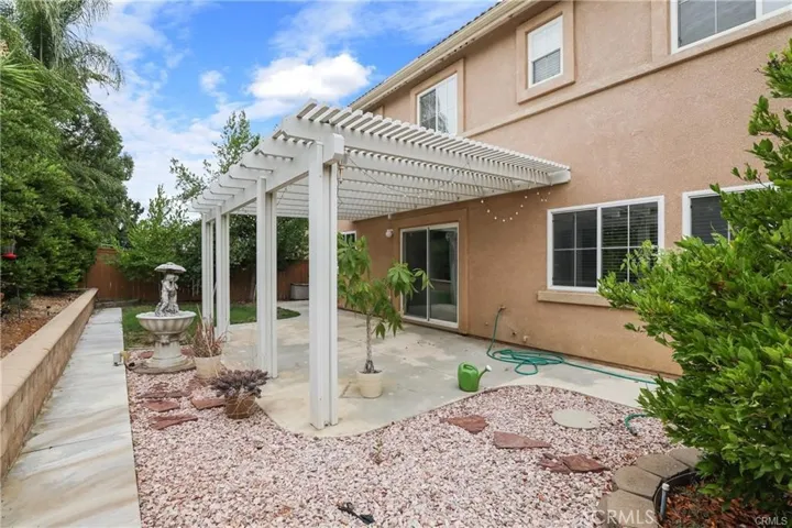42052 Pine Needle Street, Temecula, California 92591