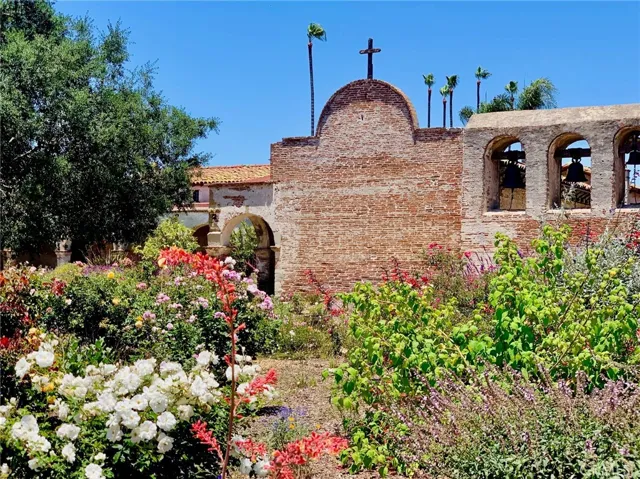 26641 Calle Lorenzo, San Juan Capistrano, California 92675