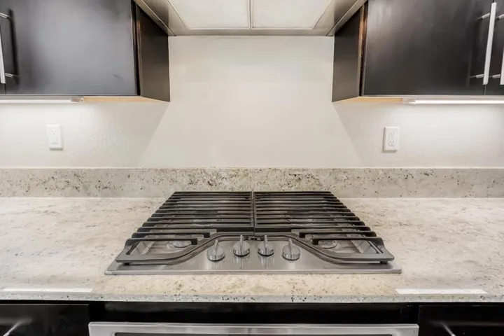 1035 Giacomo Lane 7, San Jose, California 95131