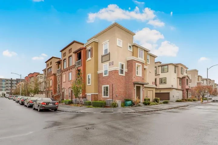 1035 Giacomo Lane 7, San Jose, California 95131