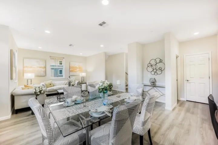 1035 Giacomo Lane 7, San Jose, California 95131