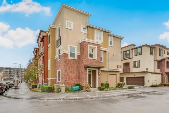 1035 Giacomo Lane 7, San Jose, California 95131