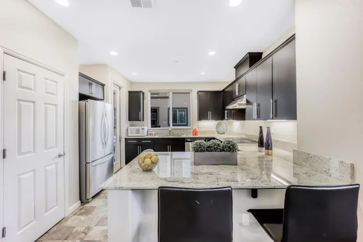 1035 Giacomo Lane 7, San Jose, California 95131