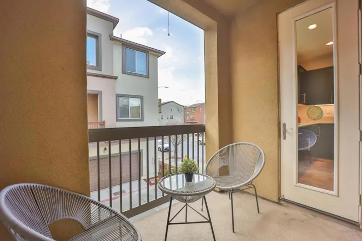 1035 Giacomo Lane 7, San Jose, California 95131