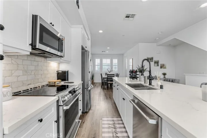 160 Gwen Lane, La Habra, California 90631
