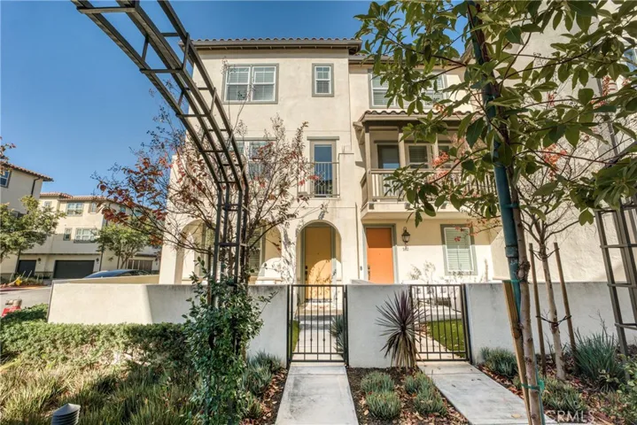 160 Gwen Lane, La Habra, California 90631