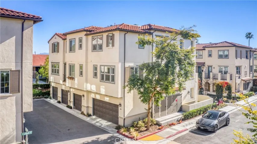 160 Gwen Lane, La Habra, California 90631