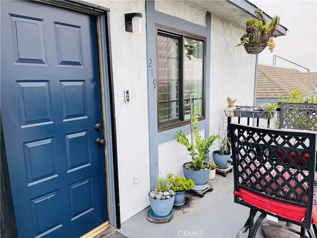2599 Walnut Avenue 219, Signal Hill, California 90755