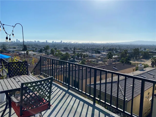 2599 Walnut Avenue 219, Signal Hill, California 90755