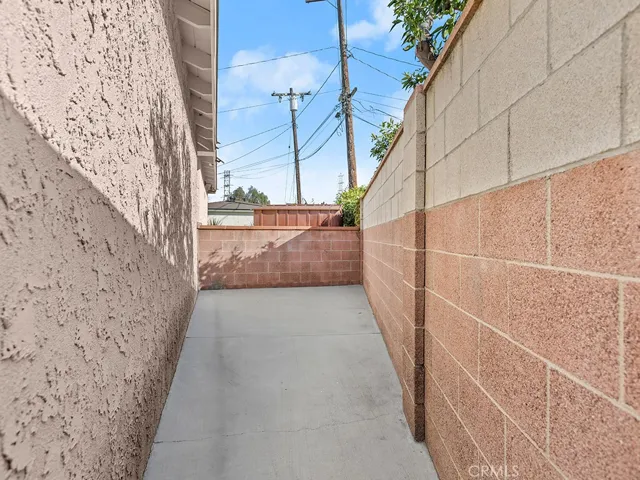6708 Daneland Street, Lakewood, California 90713