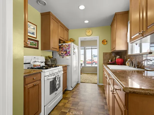 6708 Daneland Street, Lakewood, California 90713