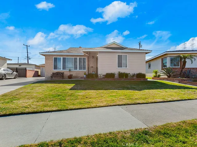 6708 Daneland Street, Lakewood, California 90713