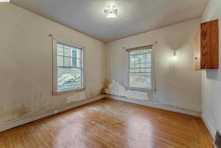 21 Cambridge Way, Piedmont, California 94611