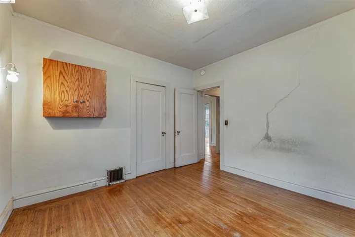 21 Cambridge Way, Piedmont, California 94611