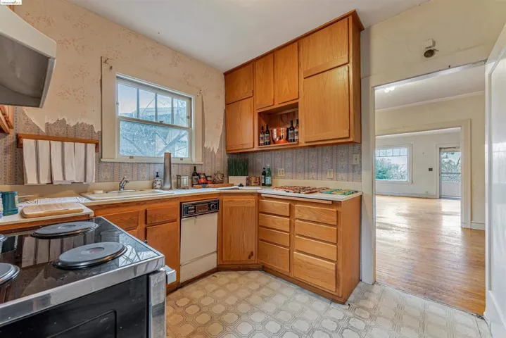 21 Cambridge Way, Piedmont, California 94611