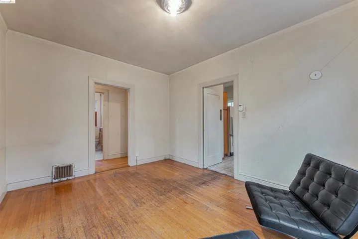 21 Cambridge Way, Piedmont, California 94611
