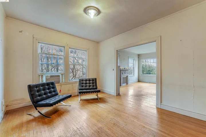 21 Cambridge Way, Piedmont, California 94611