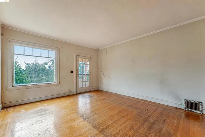 21 Cambridge Way, Piedmont, California 94611
