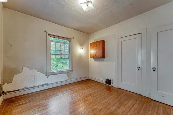 21 Cambridge Way, Piedmont, California 94611