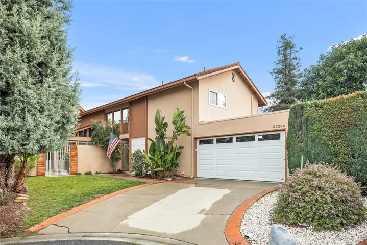 23296 Buckland Lane, Lake Forest, California 92630