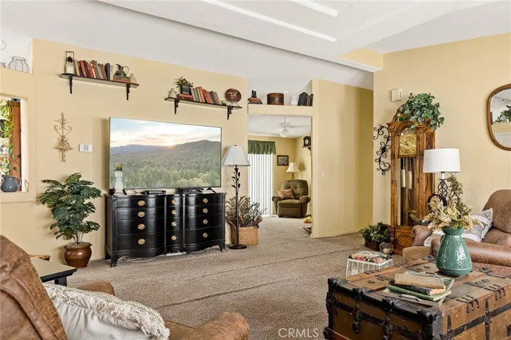 10961 Desert Lawn Dr #380, Calimesa, California 92320
