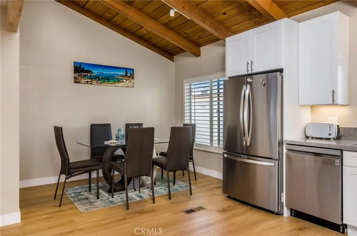 2526 Seaview Avenue, Corona Del Mar, California 92625