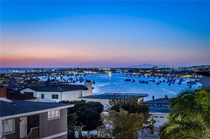 2526 Seaview Avenue, Corona Del Mar, California 92625