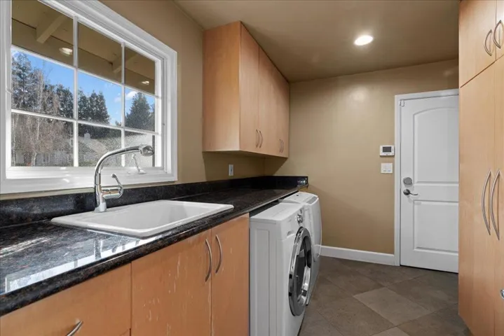 14157 Squirrel Hollow Lane, Saratoga, California 95070