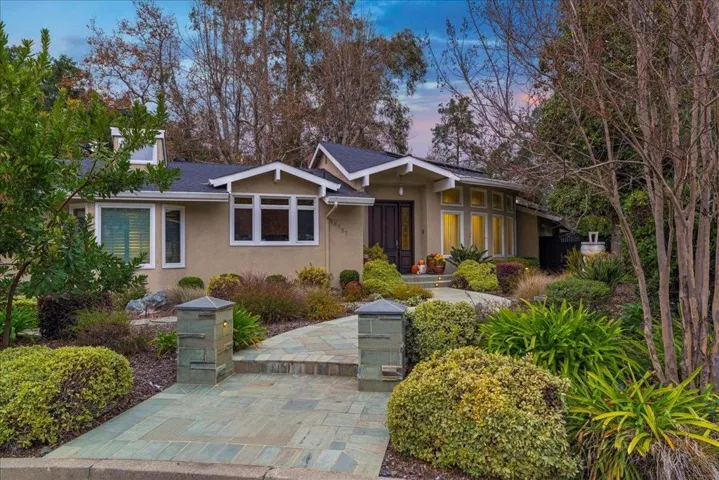 14157 Squirrel Hollow Lane, Saratoga, California 95070