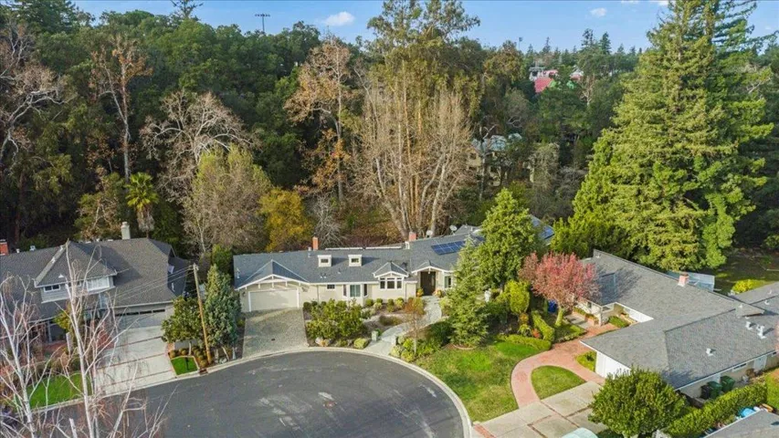 14157 Squirrel Hollow Lane, Saratoga, California 95070