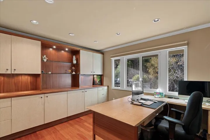 14157 Squirrel Hollow Lane, Saratoga, California 95070