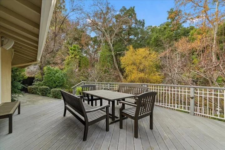 14157 Squirrel Hollow Lane, Saratoga, California 95070