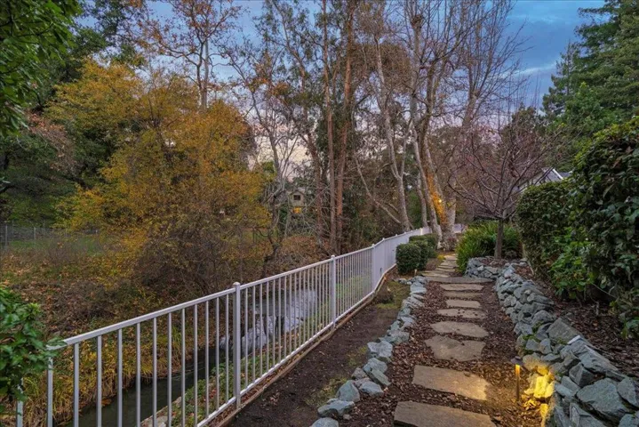 14157 Squirrel Hollow Lane, Saratoga, California 95070