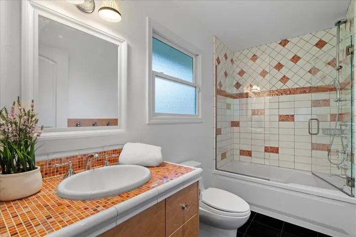 14157 Squirrel Hollow Lane, Saratoga, California 95070