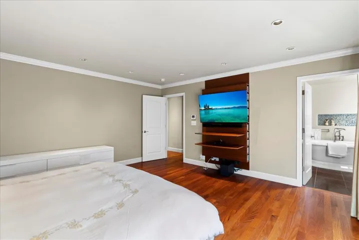 14157 Squirrel Hollow Lane, Saratoga, California 95070
