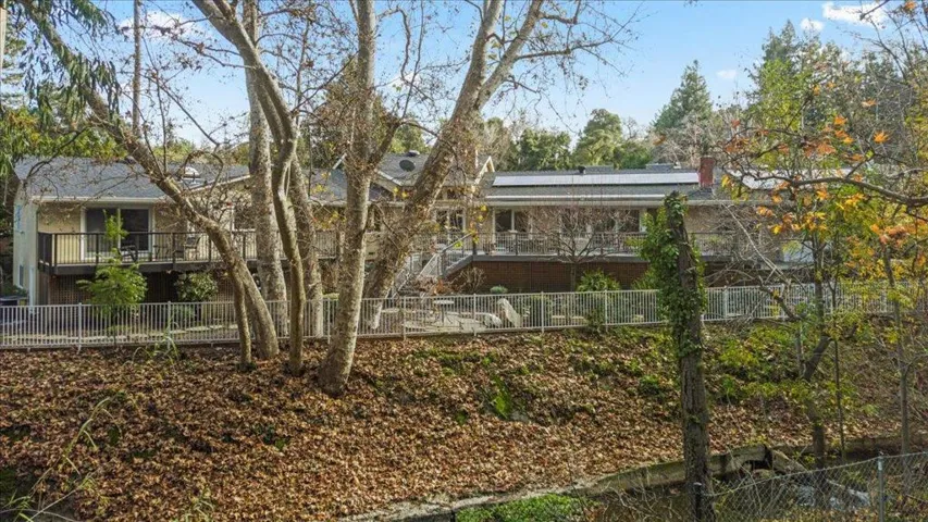 14157 Squirrel Hollow Lane, Saratoga, California 95070