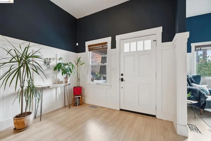 872 Milton St, Oakland, California 94607