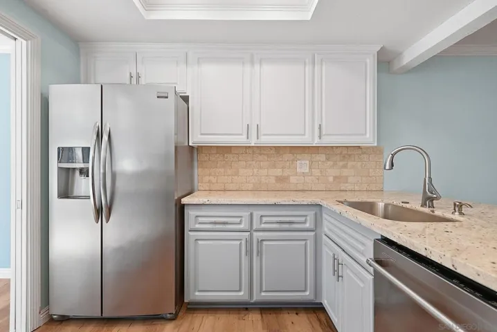 9573 High Park Lane, San Diego, California 92129