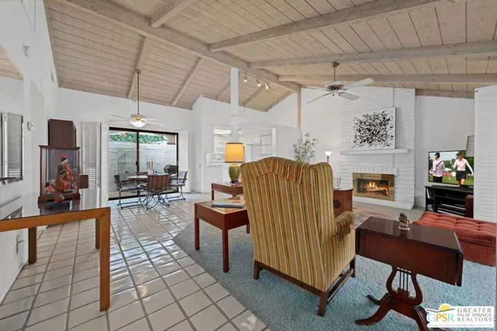 2350 Miramonte Circle D, Palm Springs, California 92264