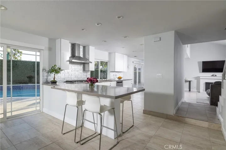 8452 Sunkist Circle, Huntington Beach, California 92646
