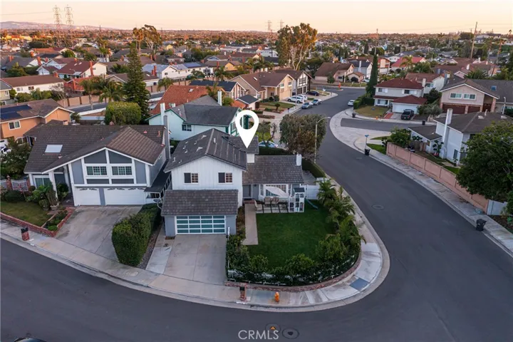 8452 Sunkist Circle, Huntington Beach, California 92646