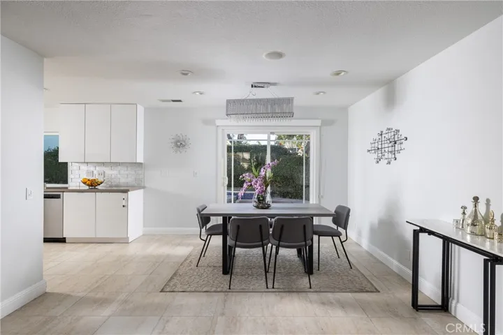8452 Sunkist Circle, Huntington Beach, California 92646