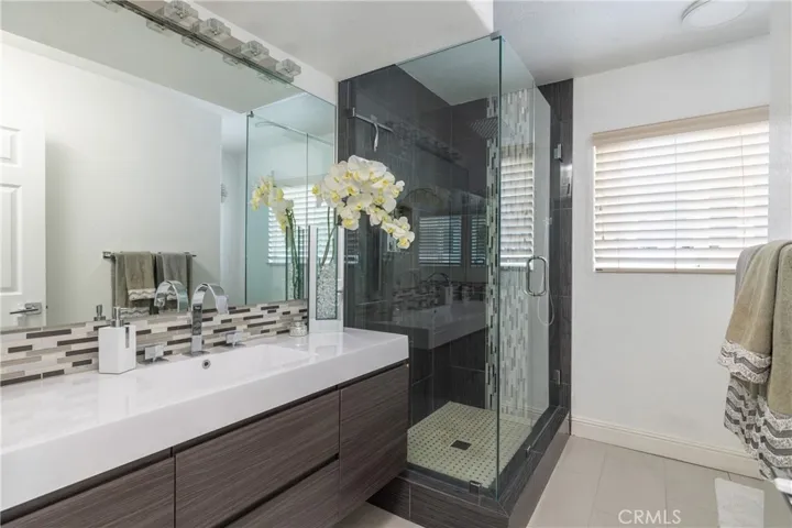8452 Sunkist Circle, Huntington Beach, California 92646