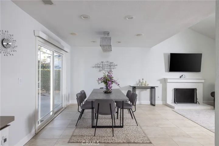 8452 Sunkist Circle, Huntington Beach, California 92646
