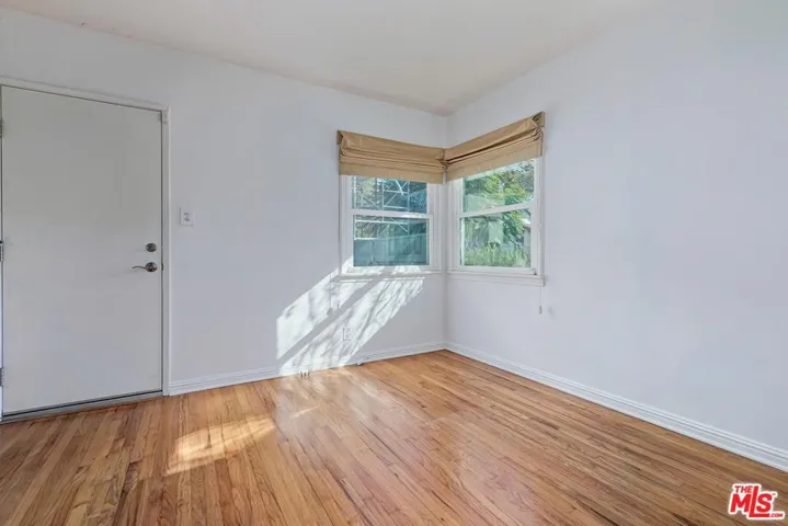 10849 Arizona Avenue, Culver City, California 90232