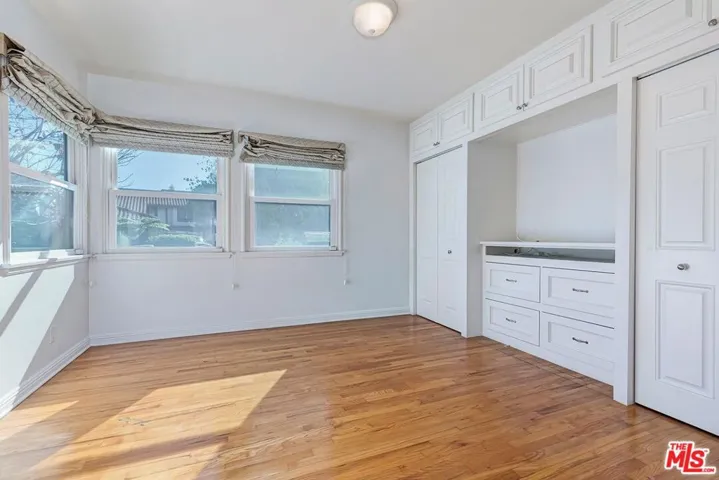 10849 Arizona Avenue, Culver City, California 90232