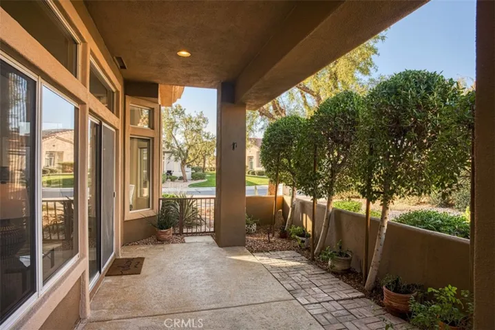 78754 Putting Green Drive, Palm Desert, California 92211
