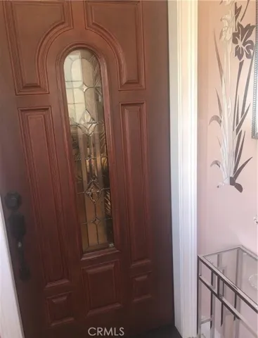 inside foyer to access inside home 2nd door
