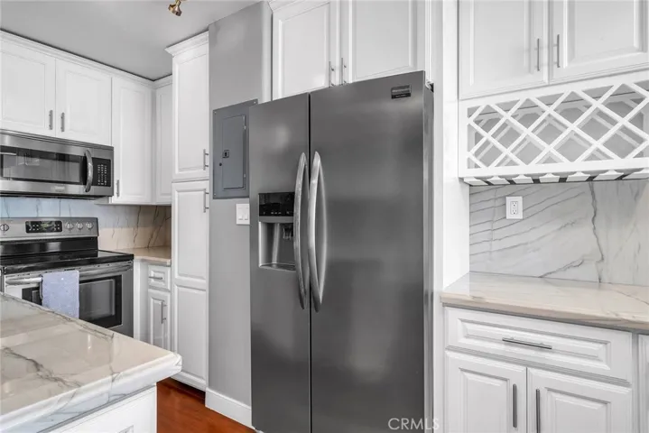 531 Esplanade 511, Redondo Beach, California 90277